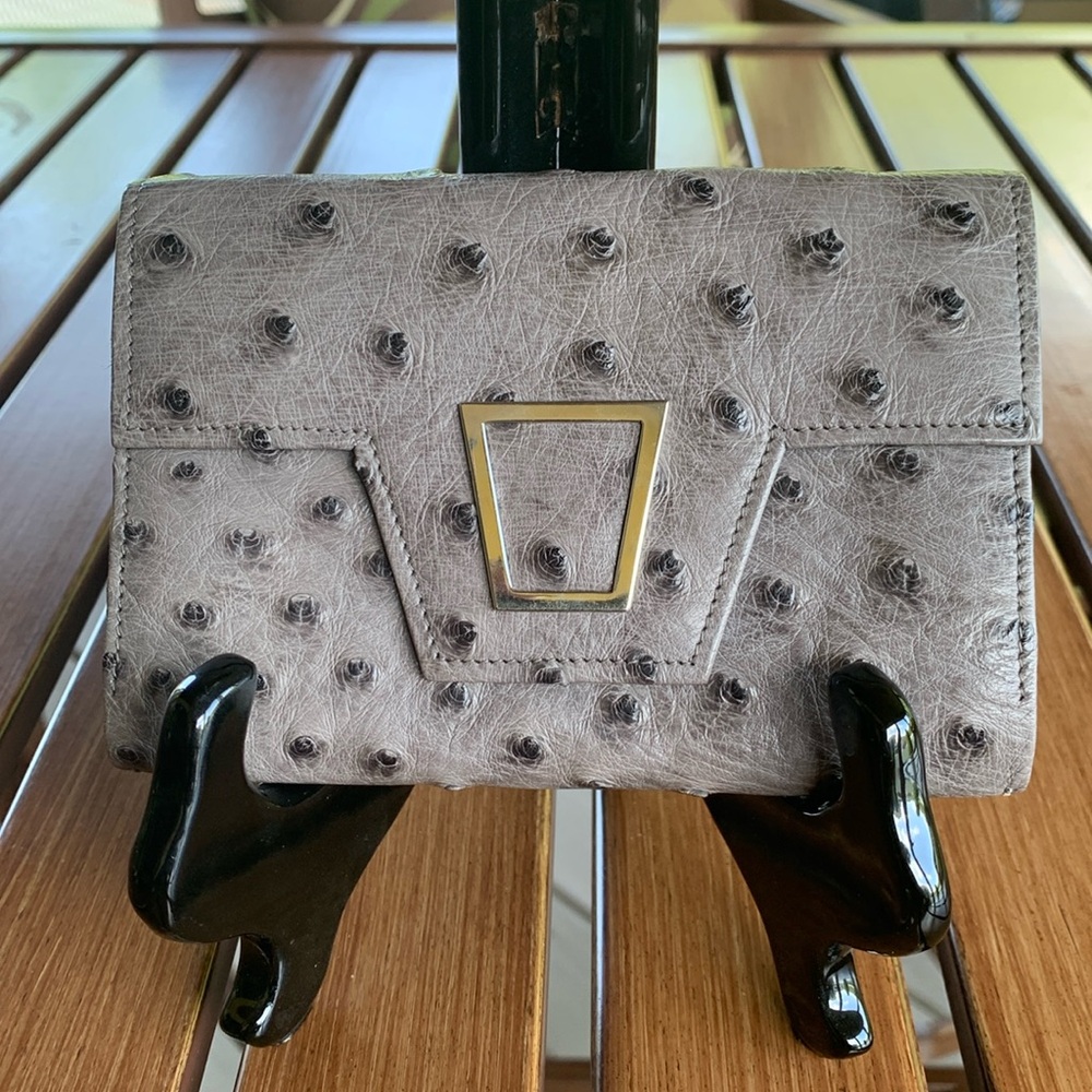 🤍🩶🖤RARE Vintage GUCCI Ostrich Kisslock Wallet🖤🩶🤍